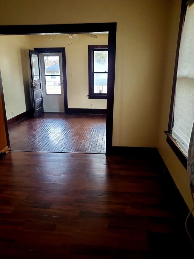 Building Photo - Coming Soon! Well Maintained and Clean 2br...