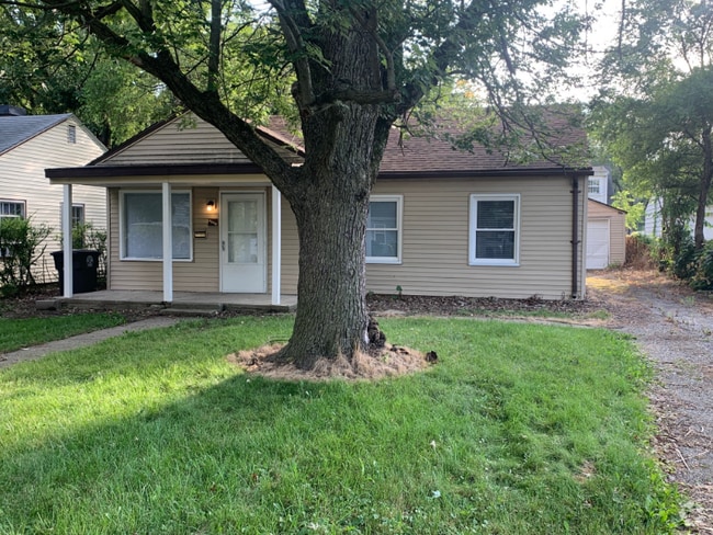Building Photo - 4508 S Colonial Ave Rental