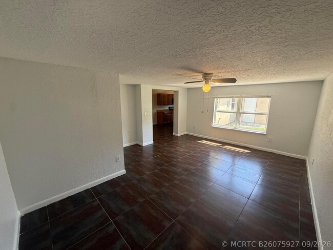 Photo - 1642 NW 13th Ct