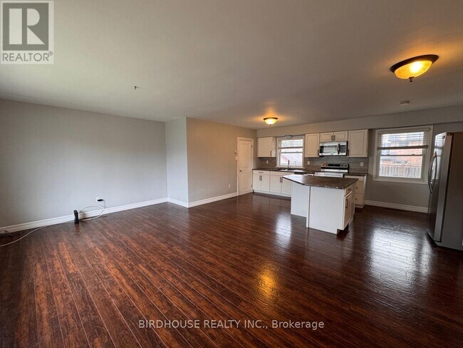 Photo - 78 Pottinger St