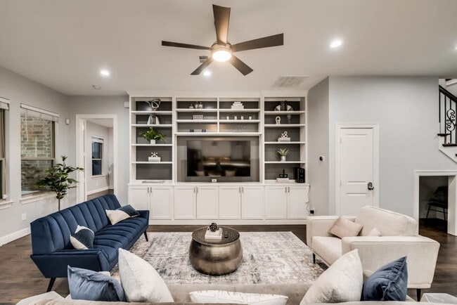 987 Little Den Dr Unit SI ID1019519P