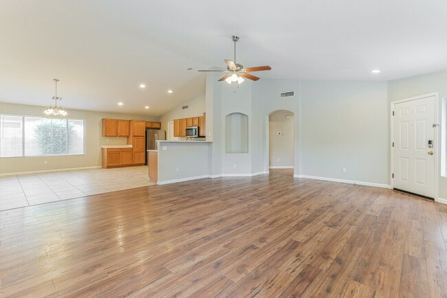 Photo - 10919 E Catalina Ave Casa