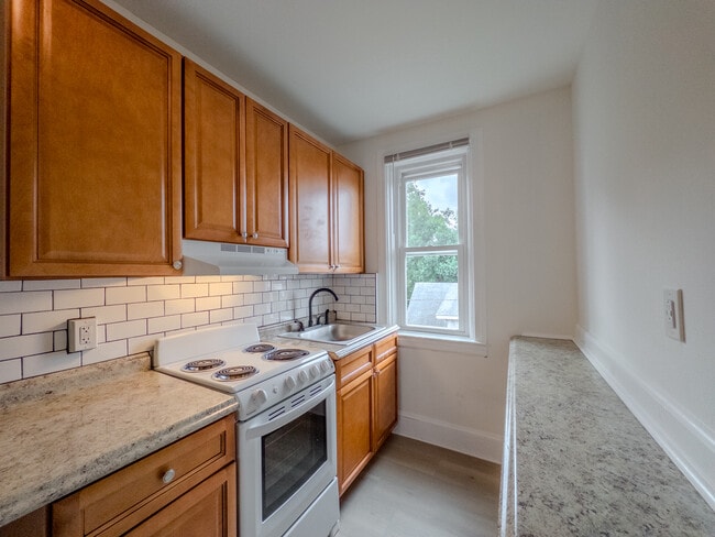 Folcroft Courts Apartments