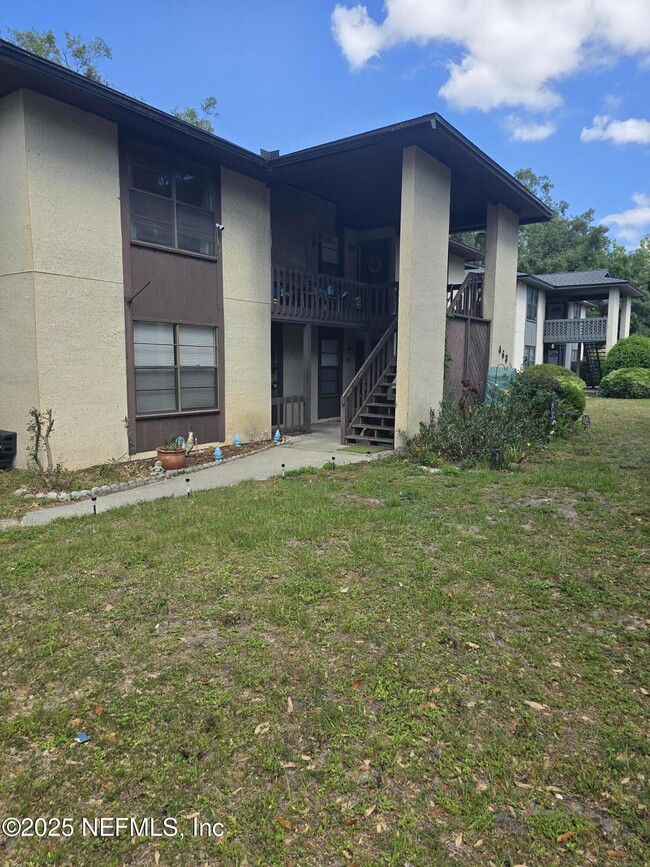 Building Photo - 468 Bentwood Ln Rental