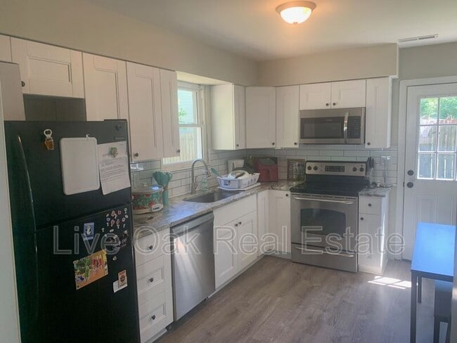 Photo - 8302 Glen Myrtle Ave