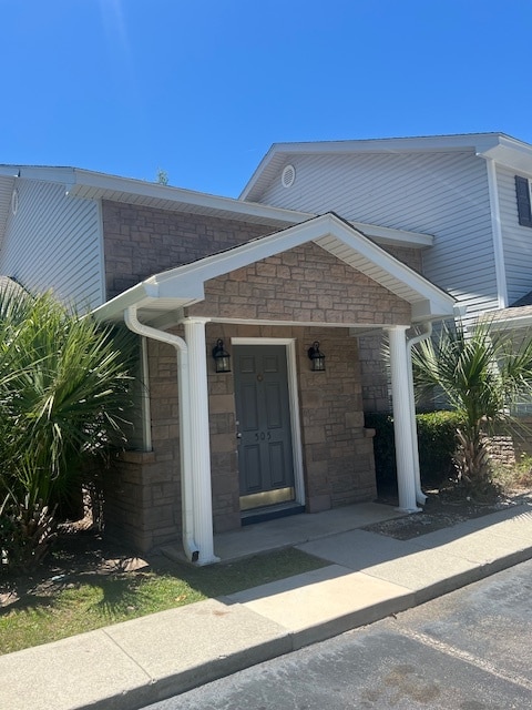 Photo - 505 Sunny Side Way Townhome