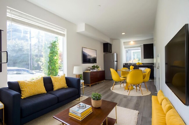 Building Photo - Stylish 2-Bedroom Townhouse in St John's R... Unit 45-01