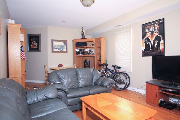 Photo - 2455 N Ashland Ave Unit 2