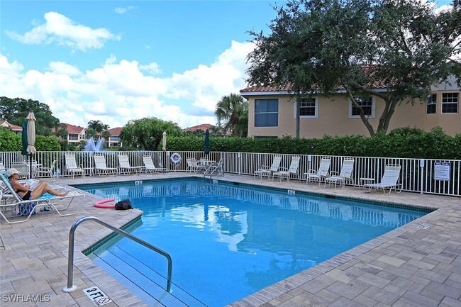 Photo - 6190 Reserve Cir Condo Unit 301