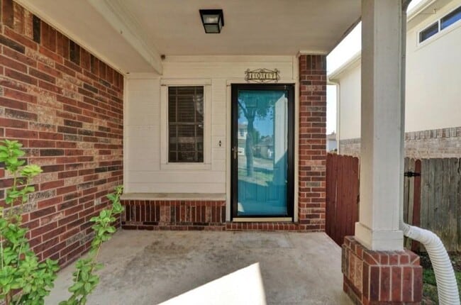 Photo - 1017 Doras Dr
