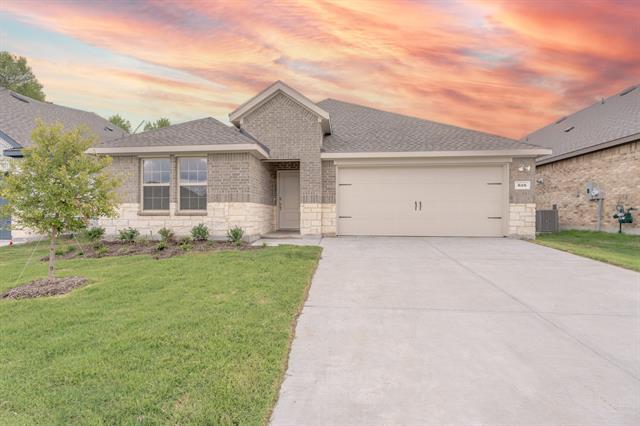 Building Photo - 647 Carters Grv Dr Rental
