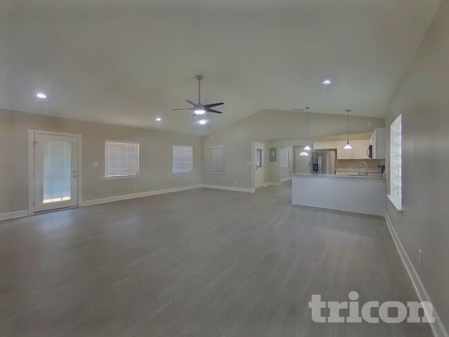 Photo - 11975 Cornelius St