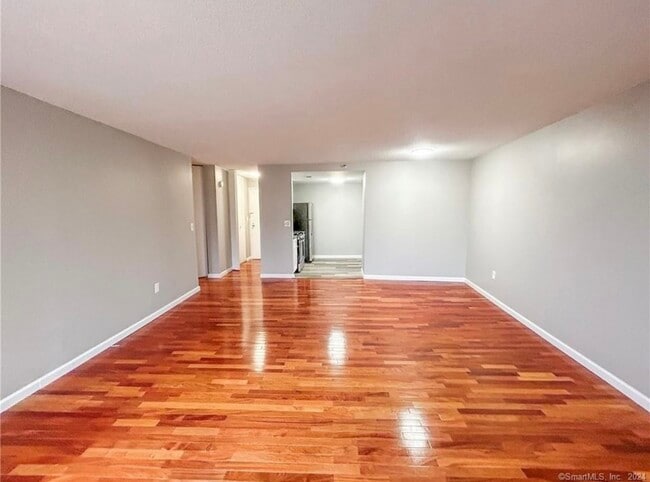 Photo - 100 Wells St Unit 12