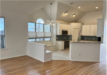 Photo - 1827 Mystic St