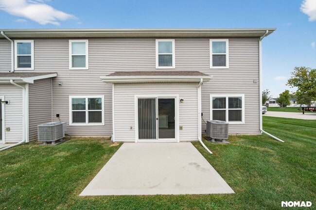 Photo - 912 Maywood Ln