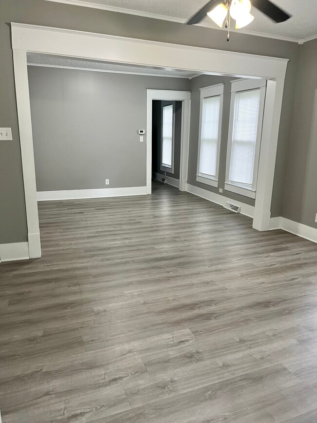 Photo - 406 N Lincoln St