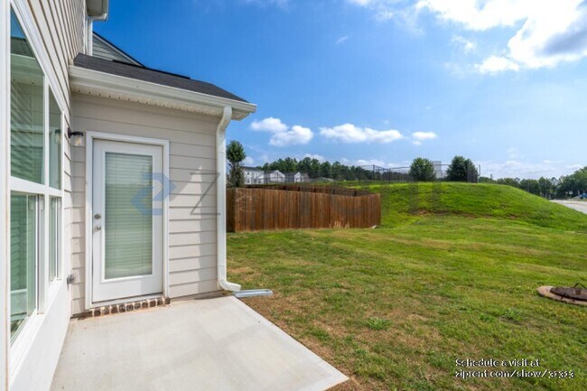 Photo - 501 Brady Dr