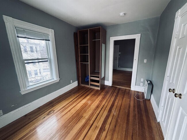 Photo - 100 Woodstock St Unit 3