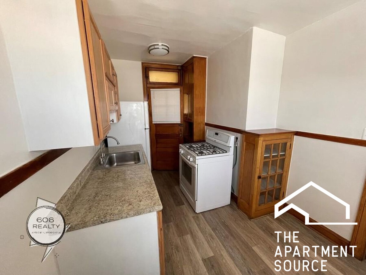 Photo - 3148 N Linder Ave Unit 2