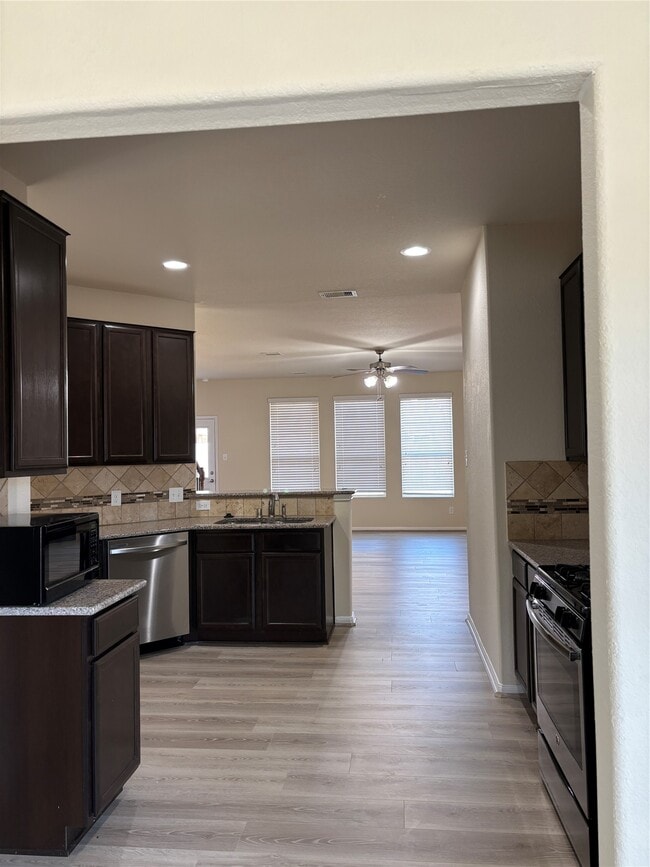 Photo - 15019 Darby Retreat Ln