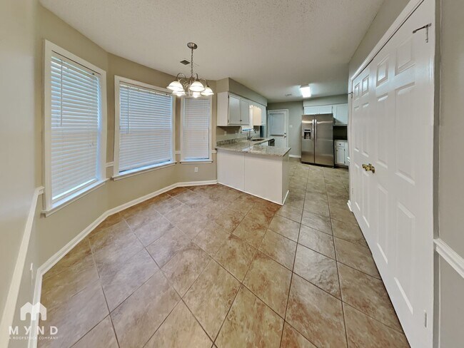 Photo - 2433 Dove Glen Cove