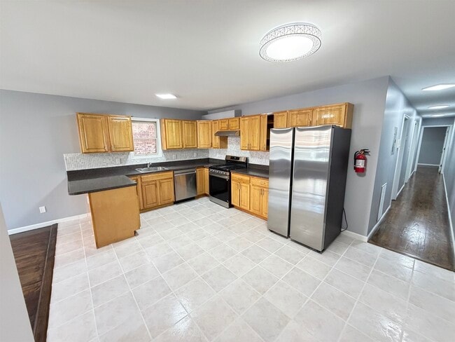 Photo - 384 Summit Ave Unit 1