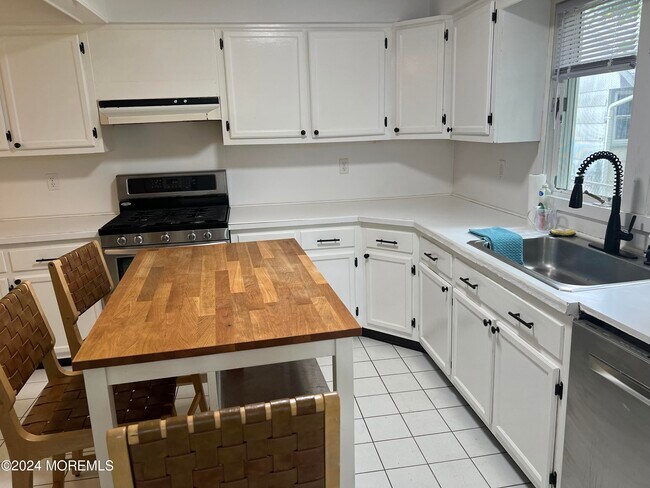 Photo - 600 Wildwood Rd