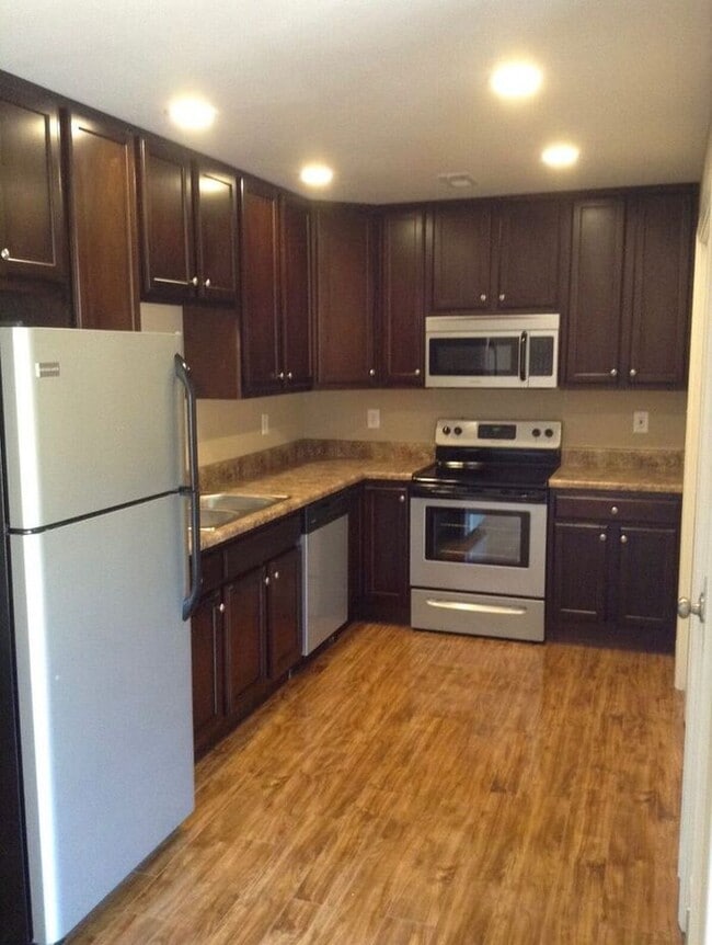 Photo - Charming 2-Bedroom, 2.5-Bath Townhome in L...