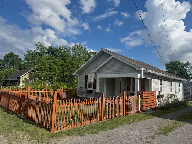 Photo - 112 Lucile St