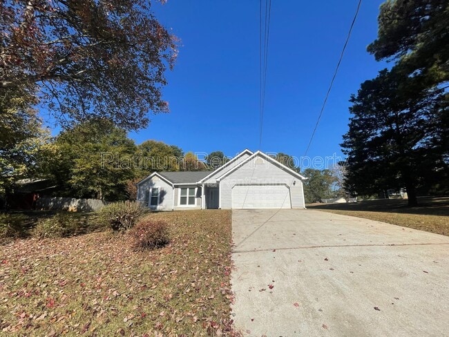 Photo - 1630 Creek Crossing SE