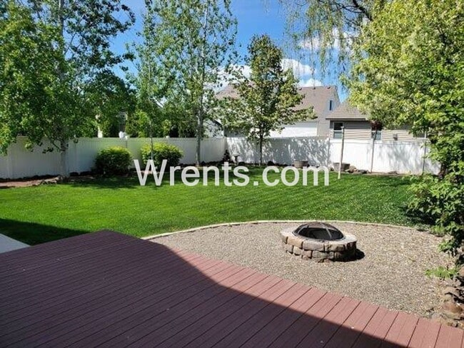 Photo - Beautiful 4-Bedroom Home - Mead School Dis...