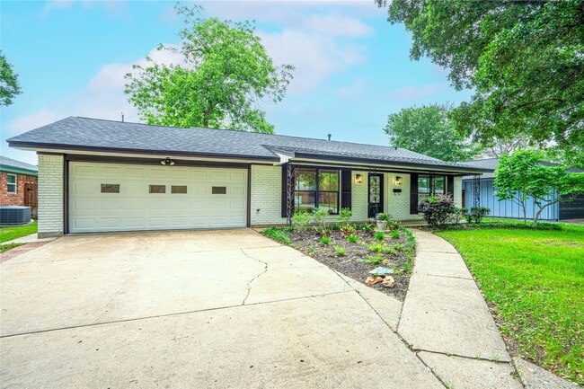 Photo - 1422 Wisterwood Dr