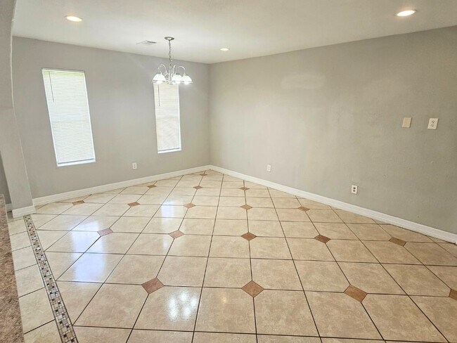 Photo - 9526 Golden Wood Ln