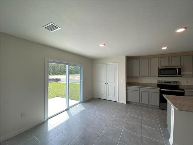 Photo - 2113 NW 247th Dr