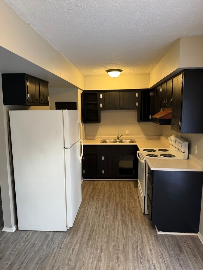 Photo - Elm Street Unit 2