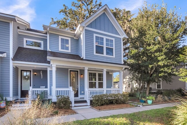 Photo - Stunning 3-Bed / 2.5-Bath Home in Park Cir...