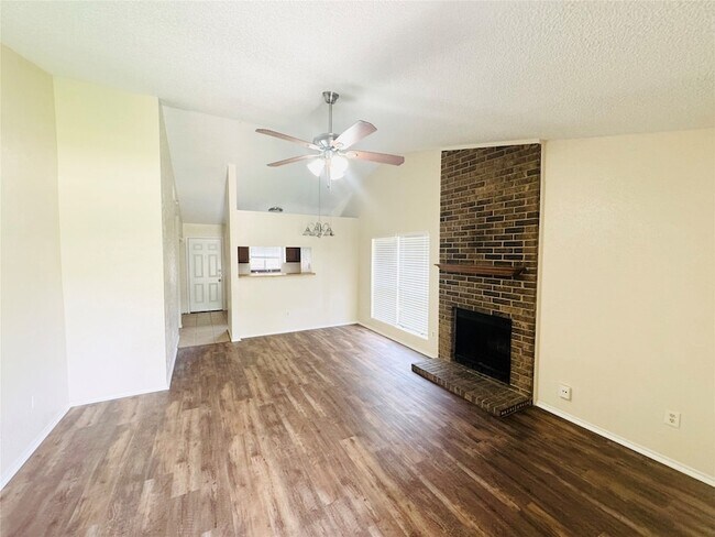 821 Denmark Dr