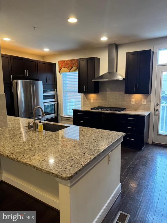 Photo - 2505 Main Line Blvd