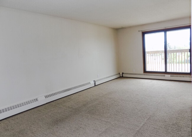 Photo - 8111-8196 StreetBlock C