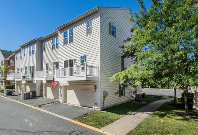 Photo - 14008 Cannondale Way
