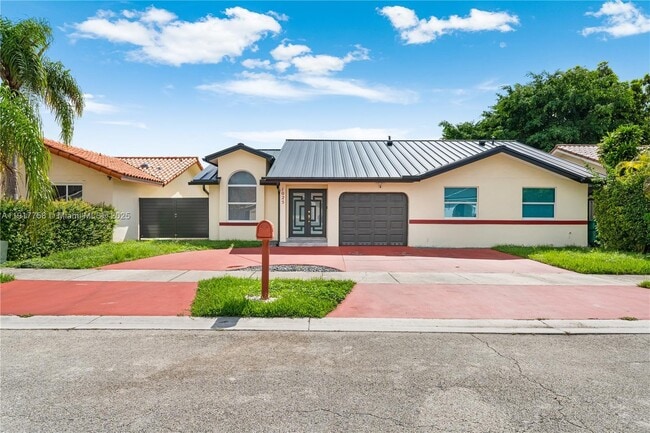 Photo - 1025 NW 128th Ct