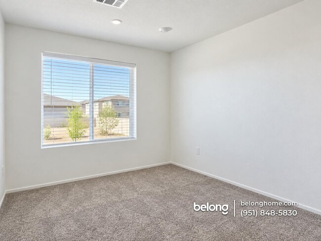 1468 Side Saddle Cir
