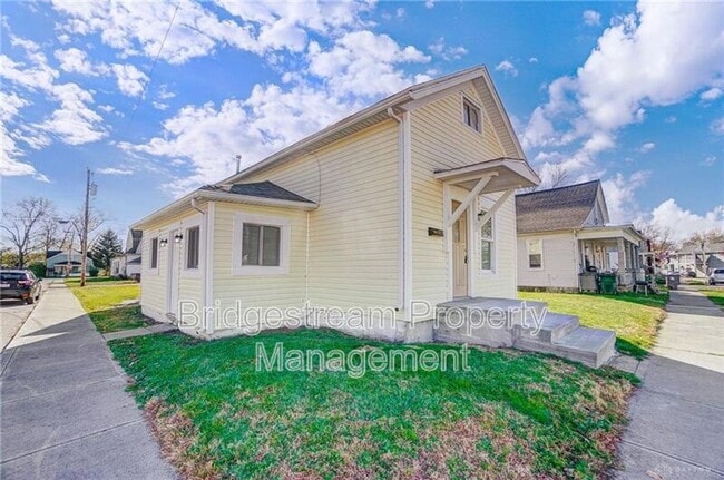 Building Photo - 601 1/2 S Walnut Street Rental