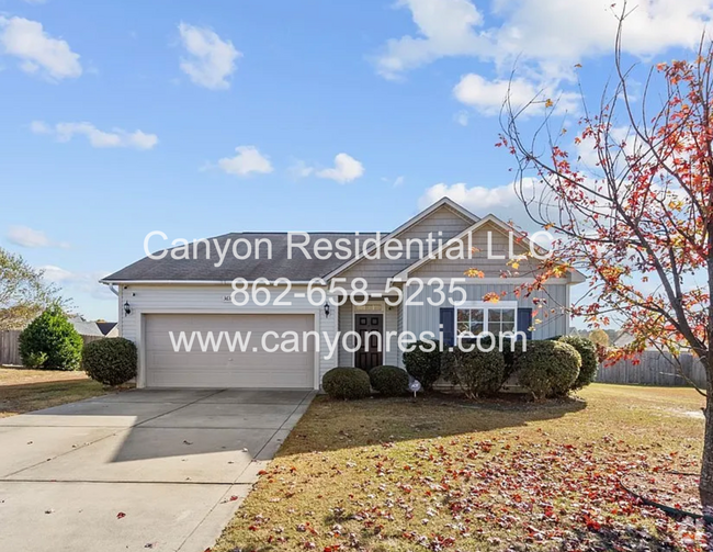 Building Photo - Pristine One-Story Retreat in Hope Mills Rental