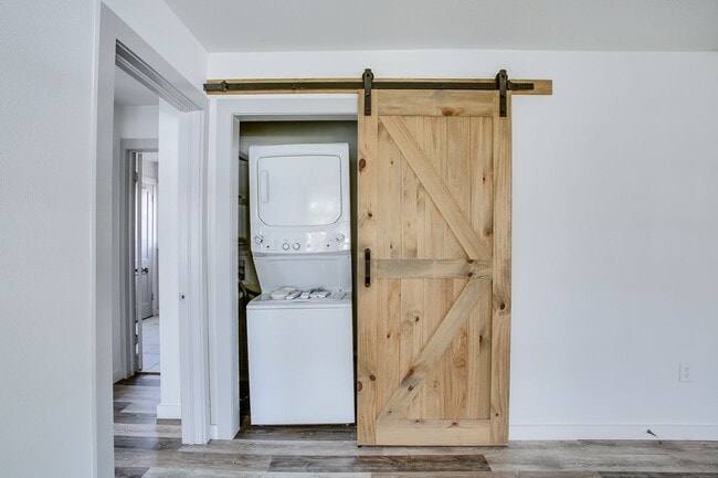 Photo - 3414 24th St Unidad Rear