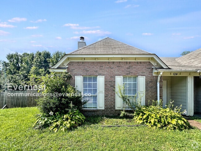 Building Photo - 9299 Grove Manor Dr Rental