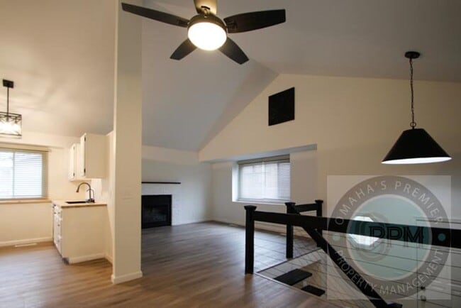 Photo - Spacious 4-bedroom, 3-bath home in Omaha