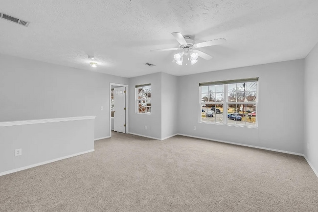 Photo - 108 Neville Ct