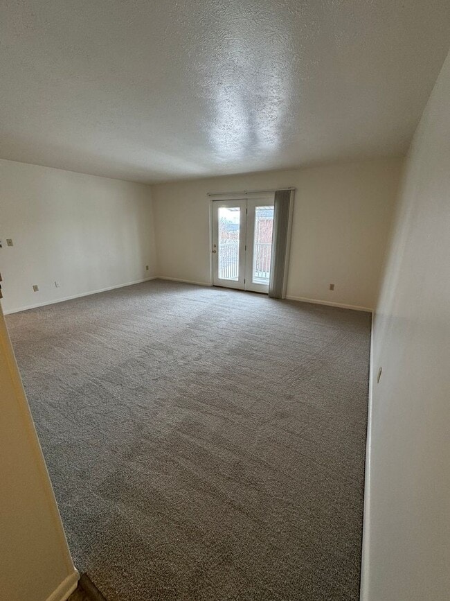 Photo - Stadium View Apartments