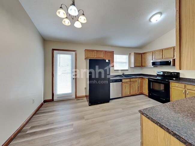 Photo - 2479 Camellia Ct